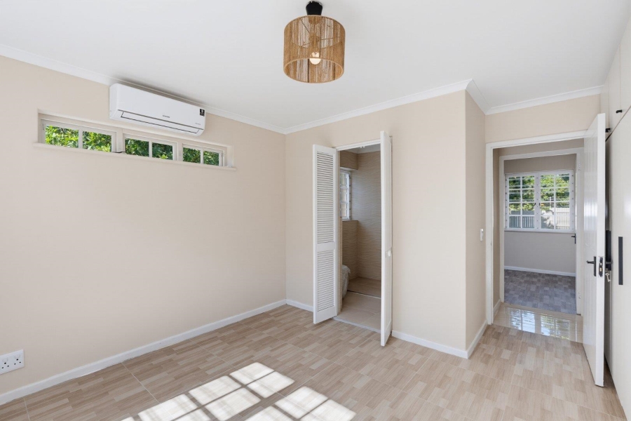 4 Bedroom Property for Sale in Hout Bay Western Cape